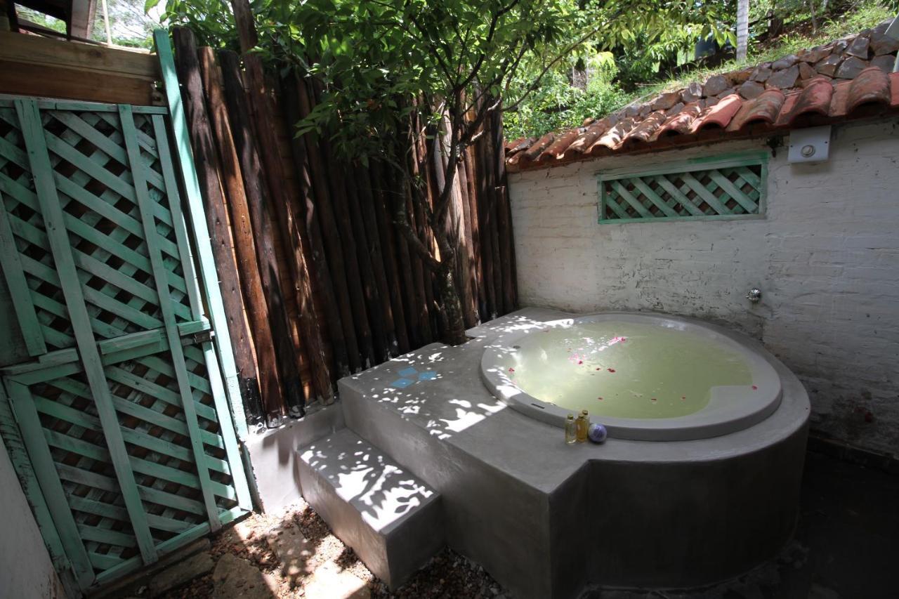 Chacara Ando Bed And Breakfast Águas de Santa Barbara Buitenkant foto